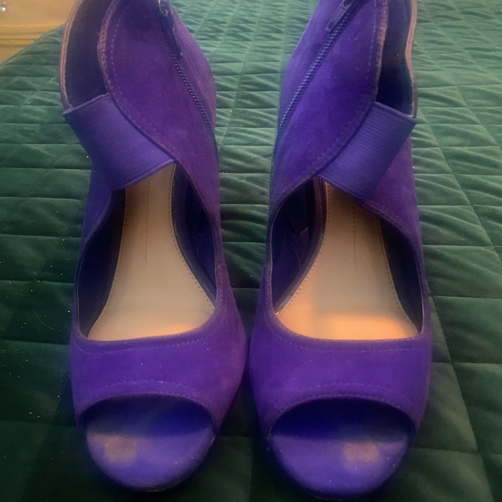 Blue suede shoes